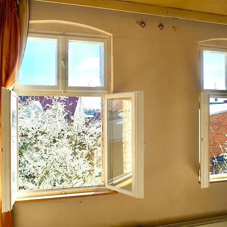 Grennhouse Kreativ Hub Дом отдыха Фюрстенберг
