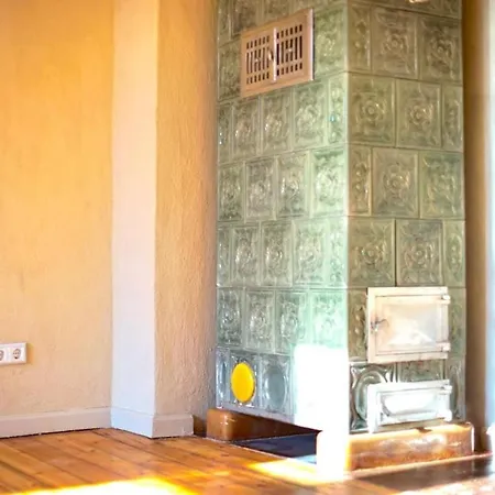 Grennhouse Kreativ Hub *